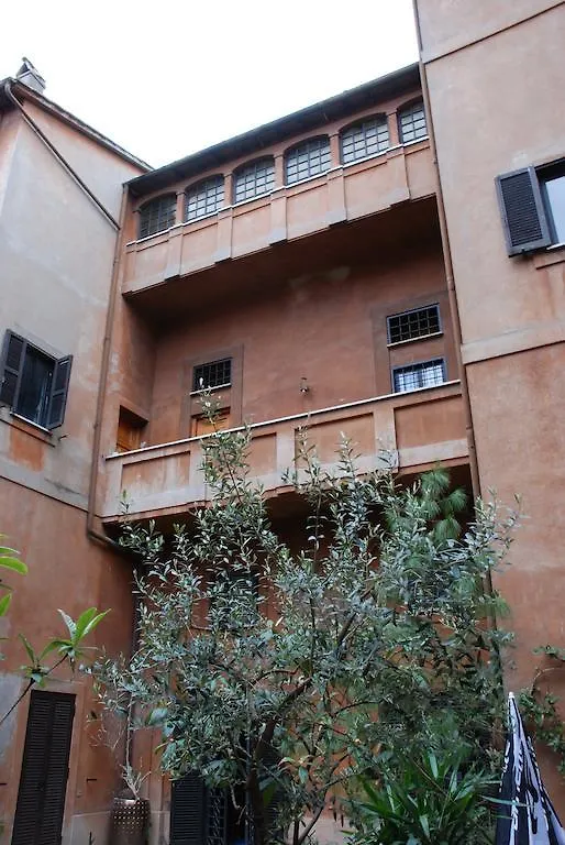 Palazzo Velli Suites Rome