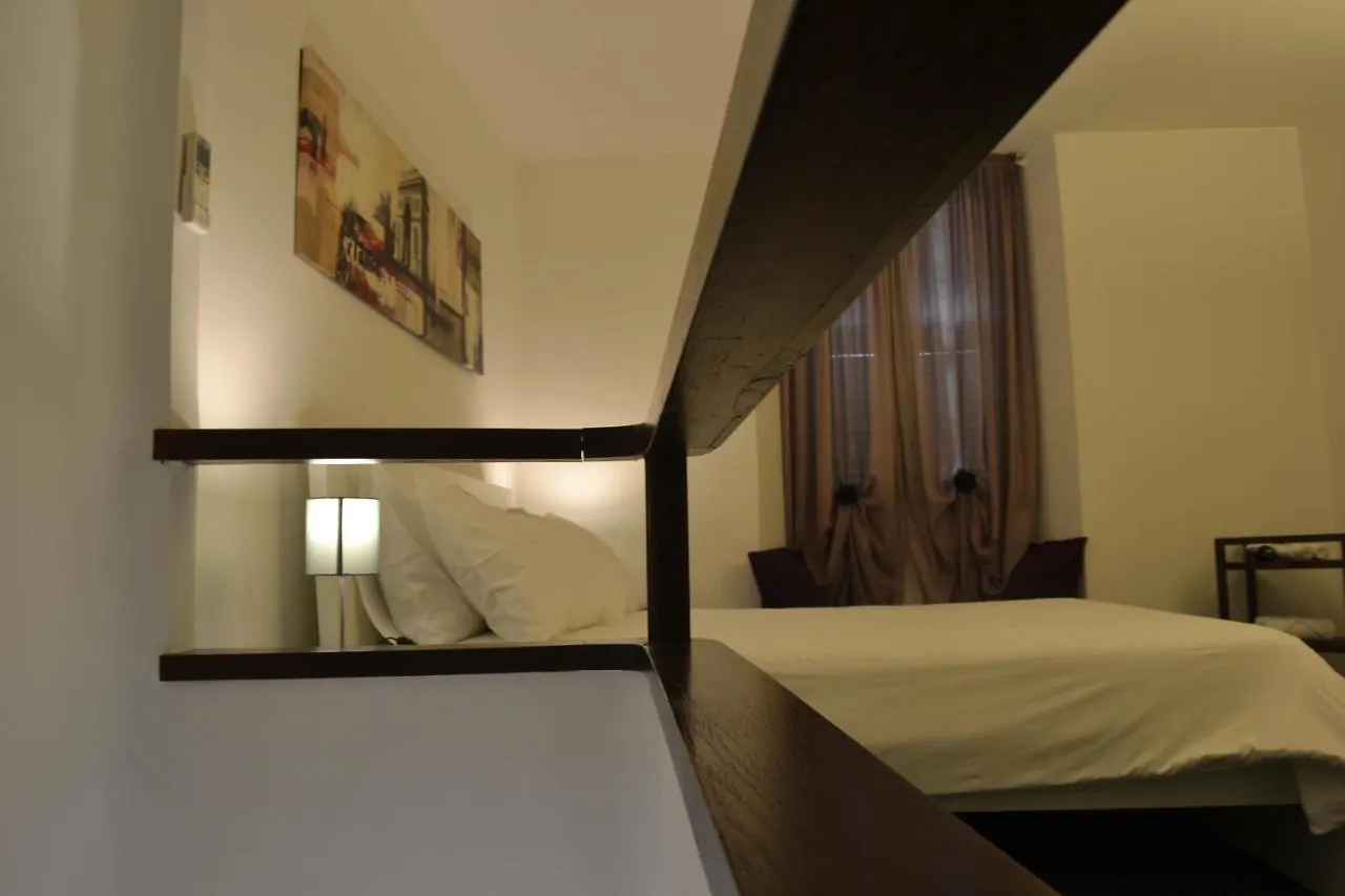 Palazzo Velli Suites Rome