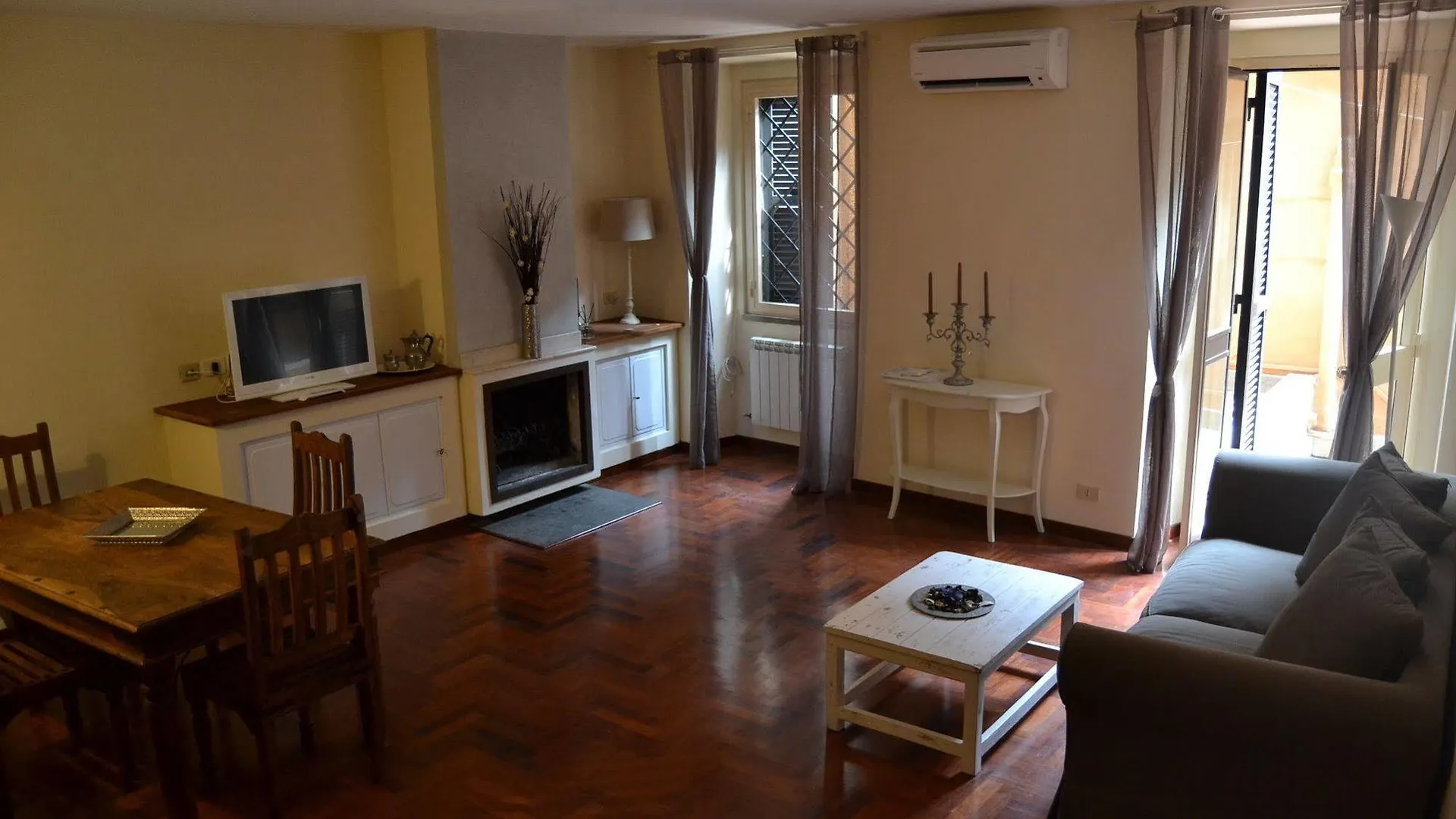 Appartamento Palazzo Velli Roma 0*,  Italia